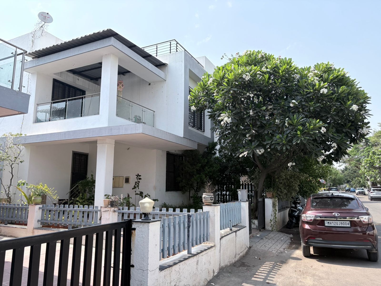 3.5 BHK- Ivy Bunglow